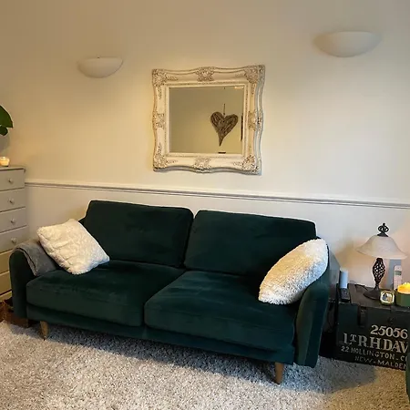 3 Bed Home Sleeps 6 Free Parking Hove Esterno foto