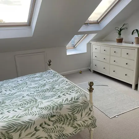 3 Bed Home Sleeps 6 Free Parking Hove Esterno foto