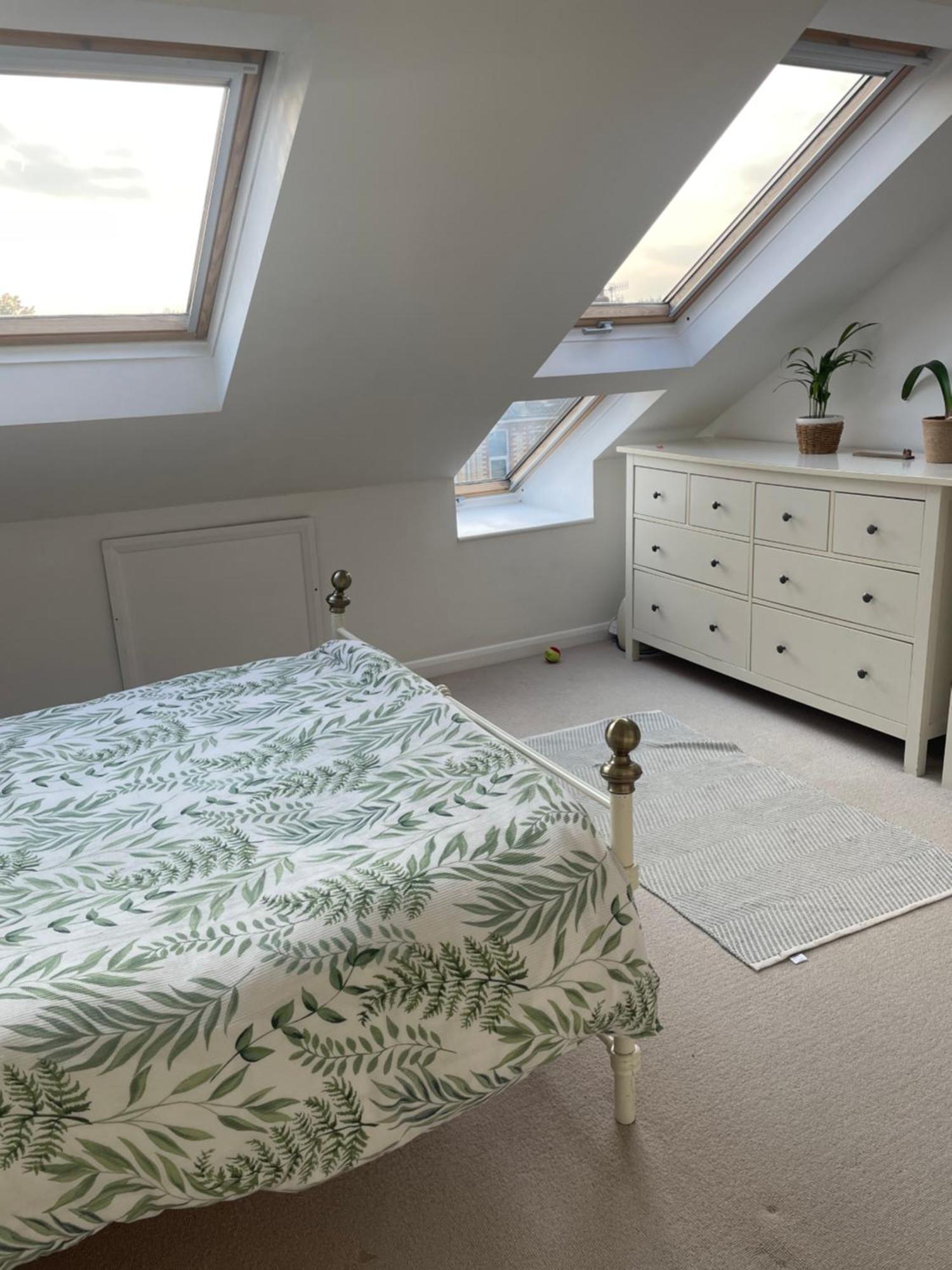 3 Bed Sleeps 6 Free Parking Holiday home