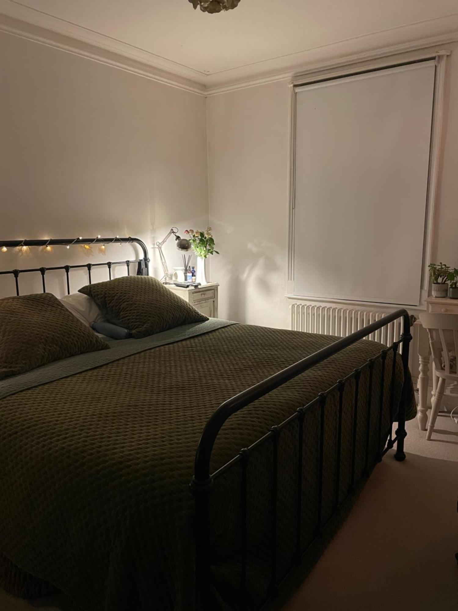 3 Bed Sleeps 6 Free Parking * Brighton